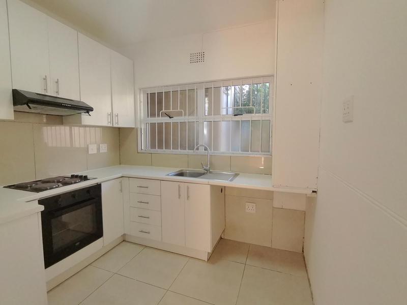 To Let 1 Bedroom Property for Rent in Vredehoek Western Cape
